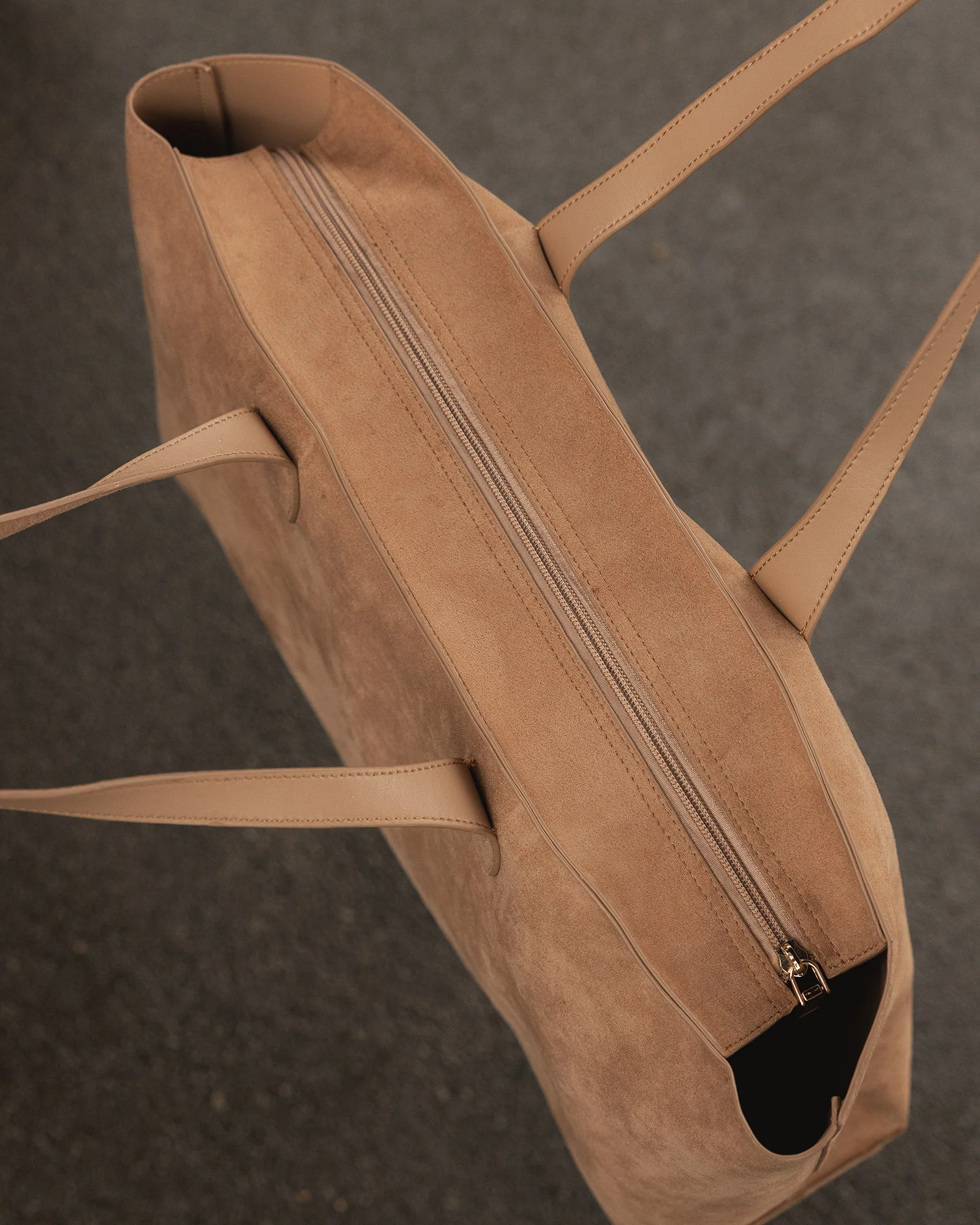 Elke Suedette Tote Bag - Honey - Image 8