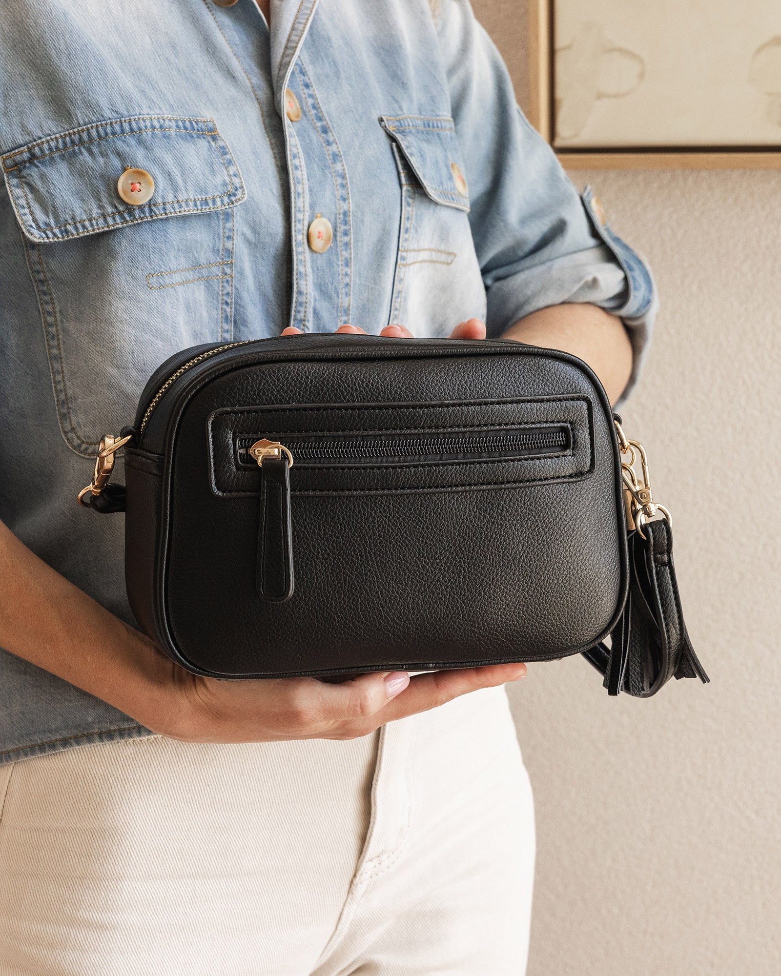 Jacinta Gia Crossbody Bag - Black - Image 8