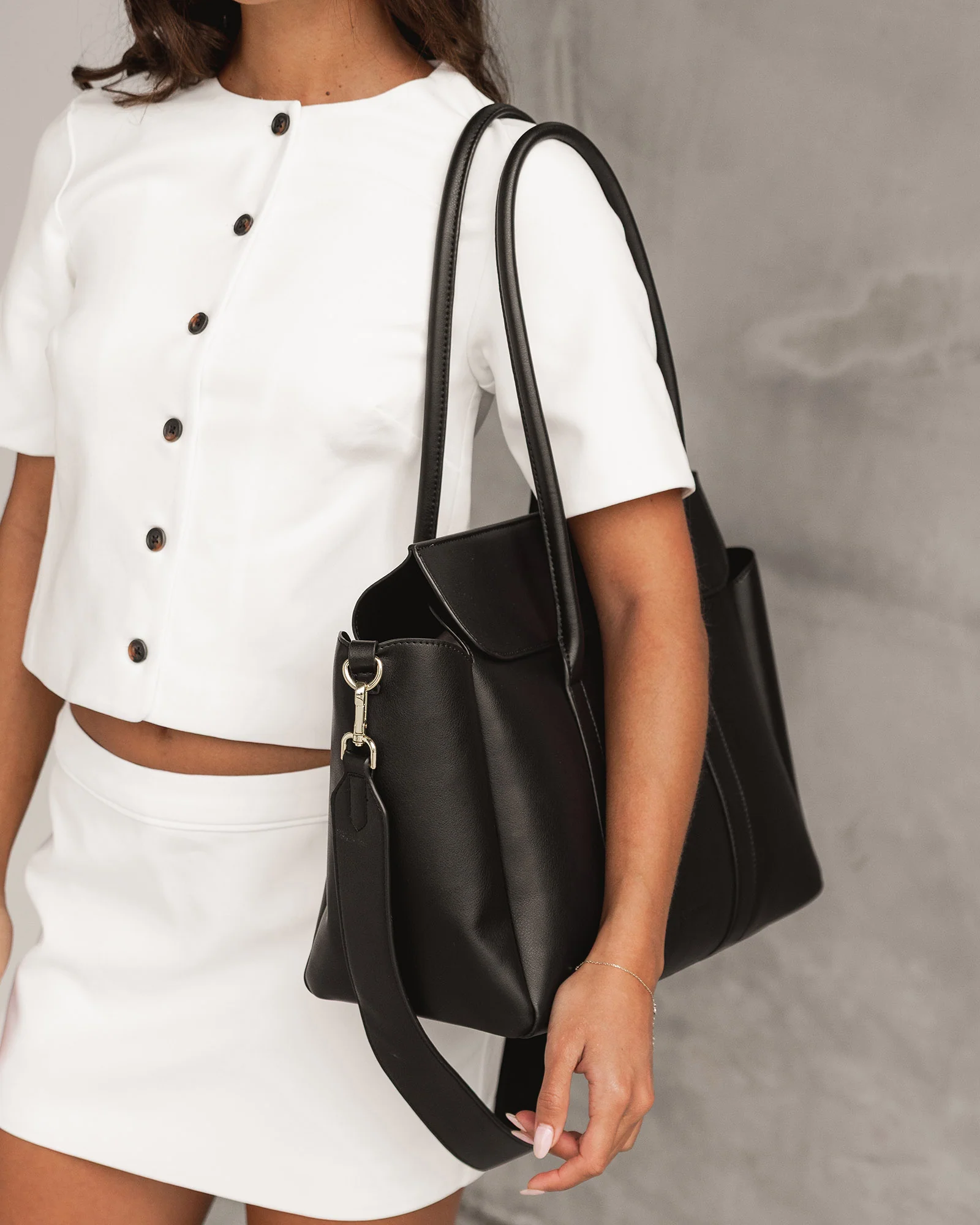 Leighton Tote Bag - Black - Image 9