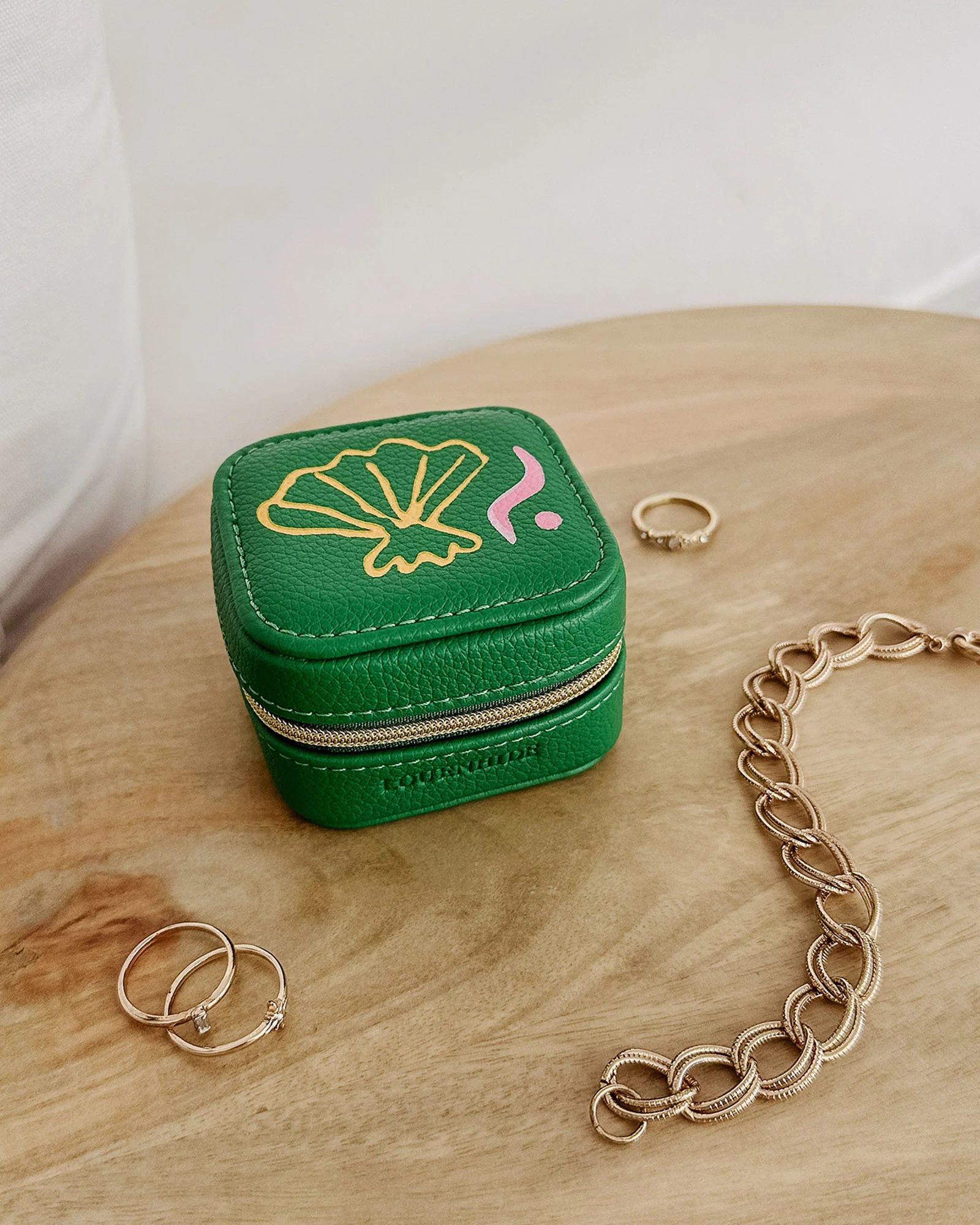 Tottie Jewellery Box - Apple Green - Image 8