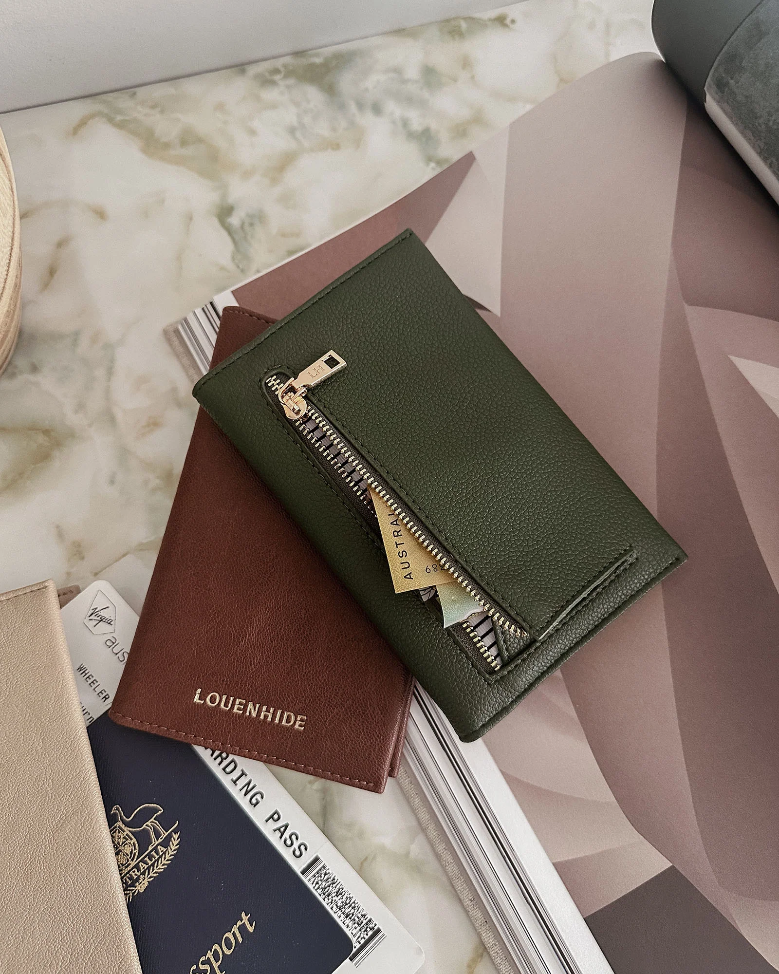 Venice Passport Holder - Saddle Malt - Image 7