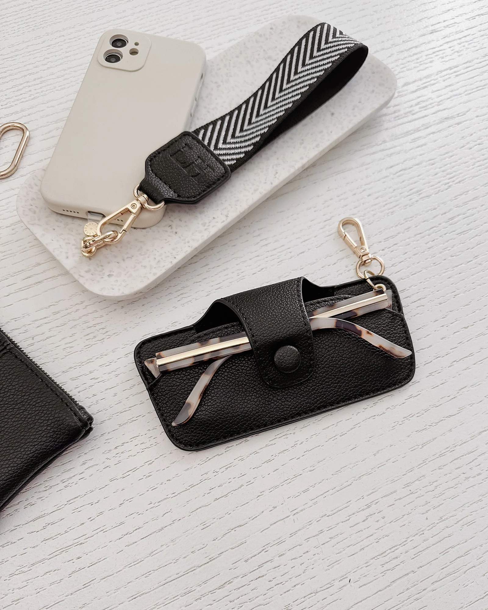 Ziggy Accessory Bundle - Black - Image 4